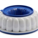 Tupperware Ring Mold Cake Pan 6 Cup Capacity Sealed-0